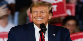 Republicanos Racham ao Acusarem Trump de Incompetência e Autoritarismo
